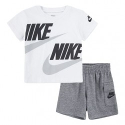 Ensemble Nike t-shirt & short Nike